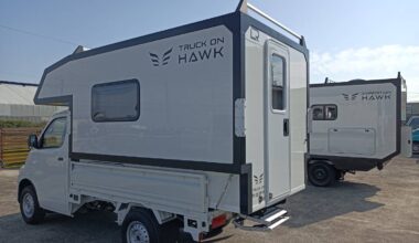 EXPEDITION HAWK と TRUCK ON HAWK